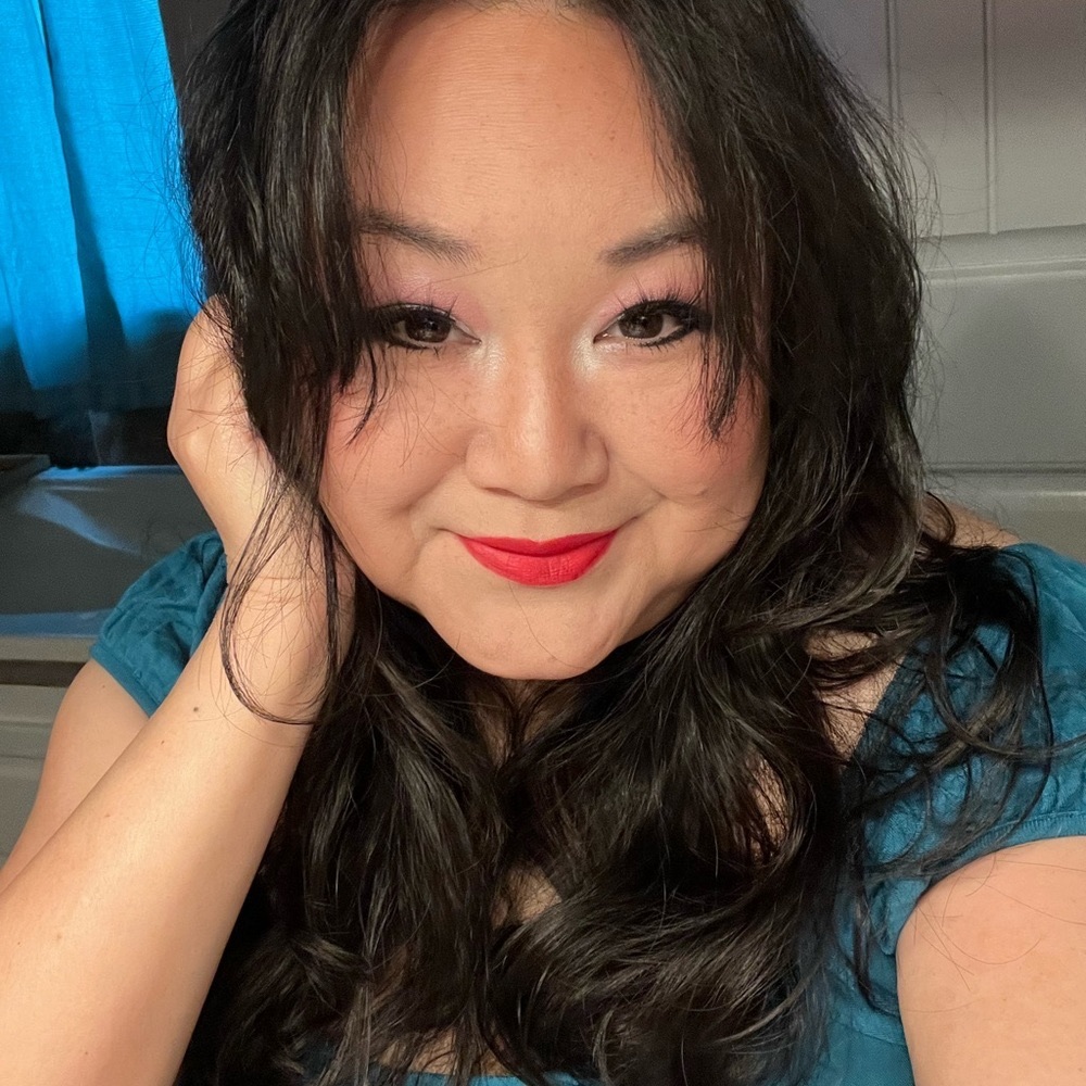 Meet your Posher, Jenn